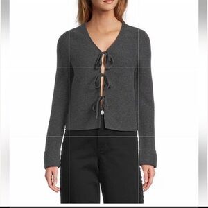 NWT Antonio Melani
Lydia V-Neck Long Cuff Sleeve Tie Front Bow Cashmere Sweater